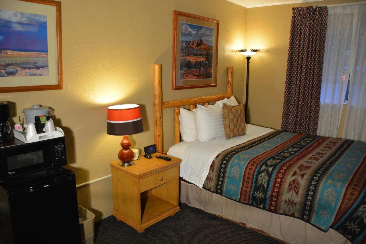 Sitzmark Chalet Inn Ruidoso Bagian luar foto