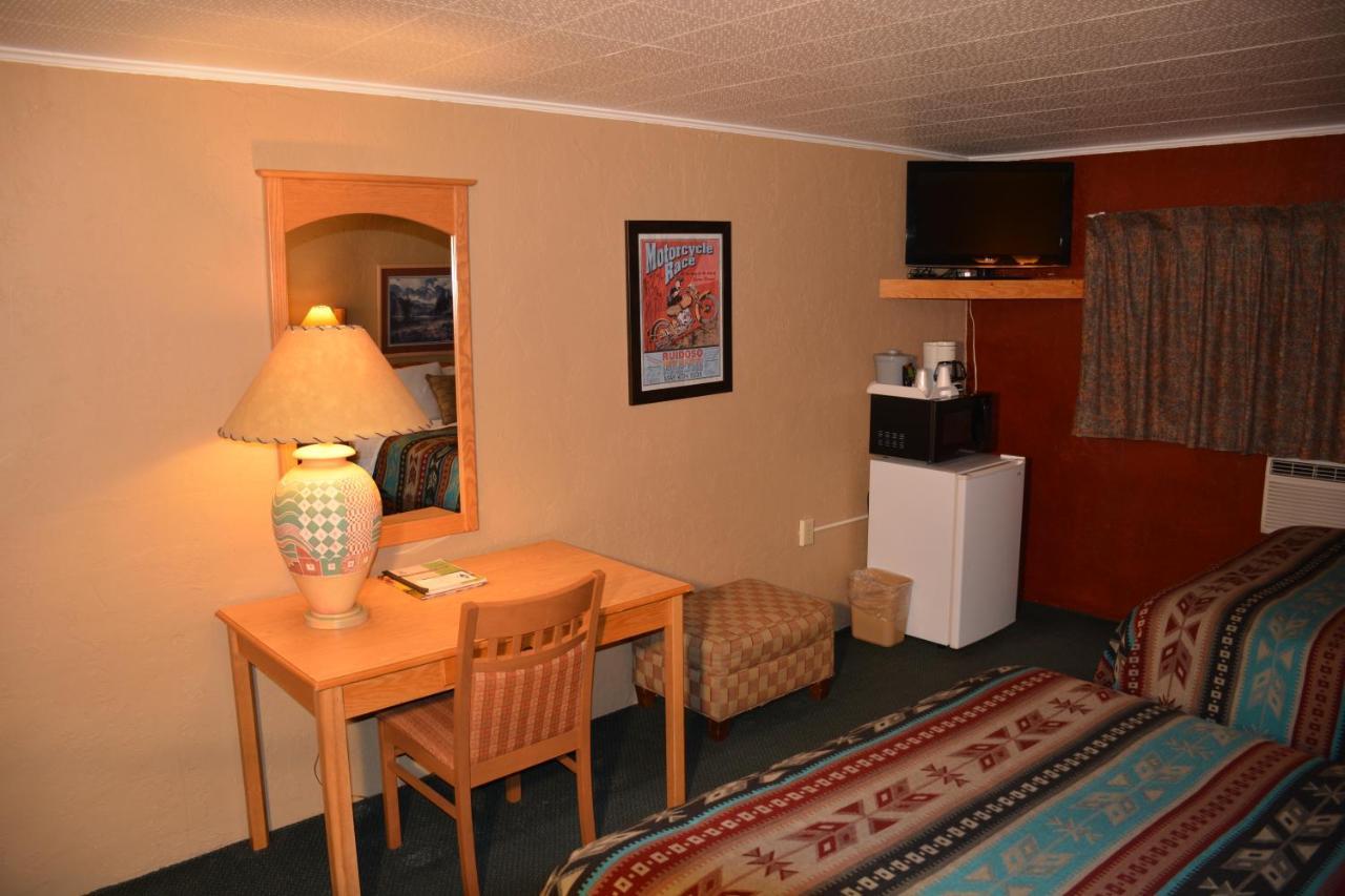 Sitzmark Chalet Inn Ruidoso Bagian luar foto