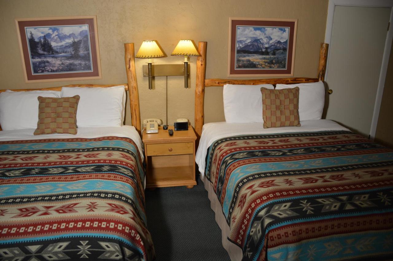 Sitzmark Chalet Inn Ruidoso Bagian luar foto