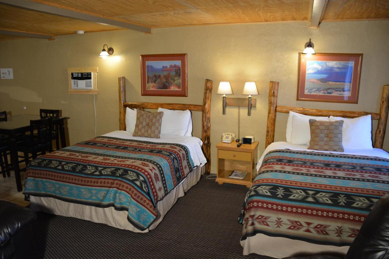 Sitzmark Chalet Inn Ruidoso Bagian luar foto