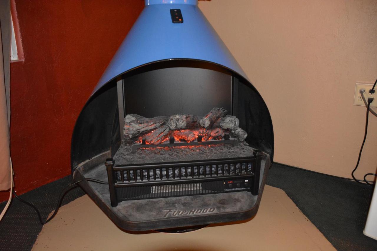 Sitzmark Chalet Inn Ruidoso Bagian luar foto