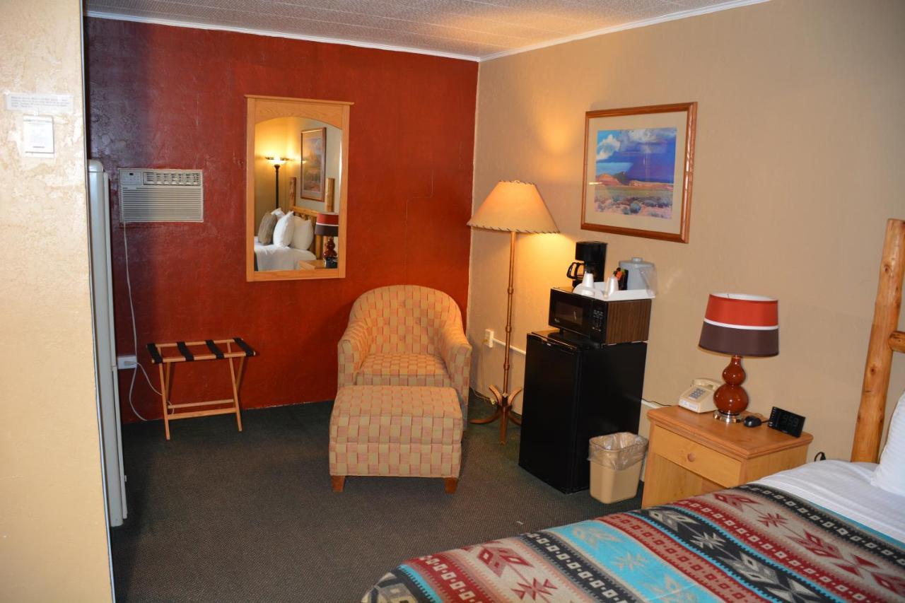 Sitzmark Chalet Inn Ruidoso Bagian luar foto
