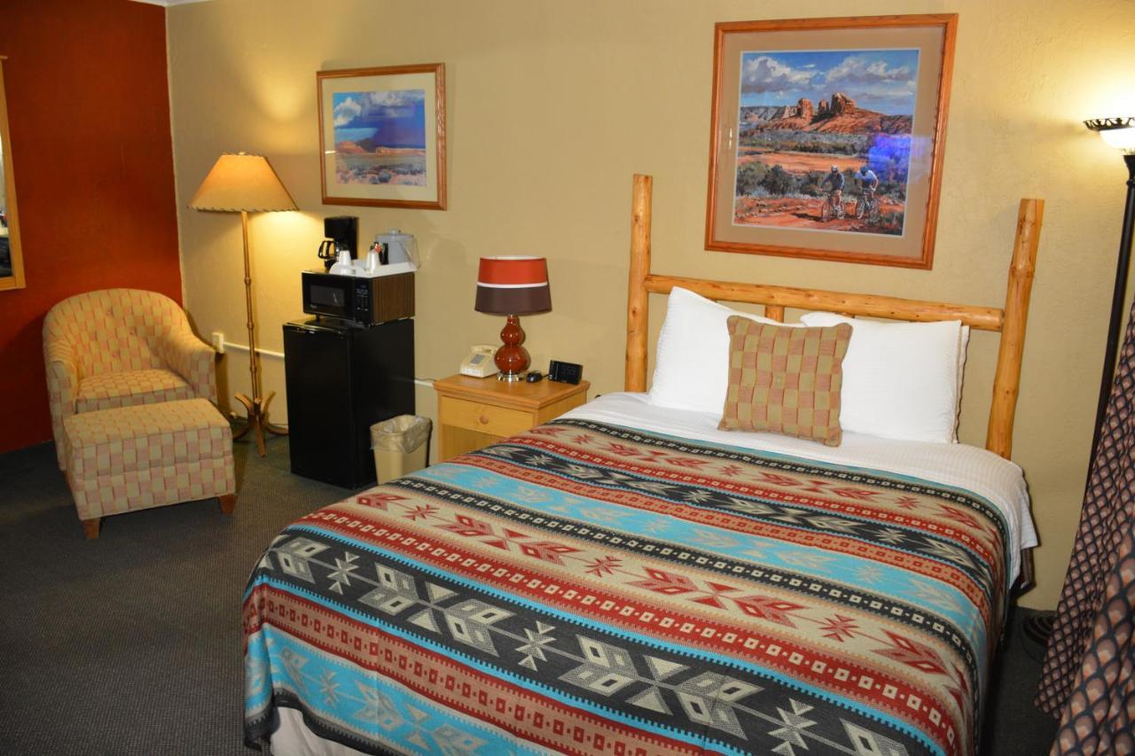 Sitzmark Chalet Inn Ruidoso Bagian luar foto