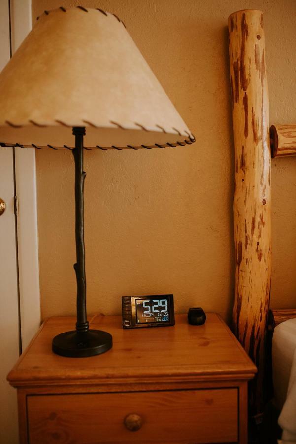 Sitzmark Chalet Inn Ruidoso Bagian luar foto